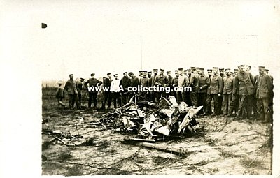 PHOTO 9x14cm: 'Preußische Soldaten bestaunen...