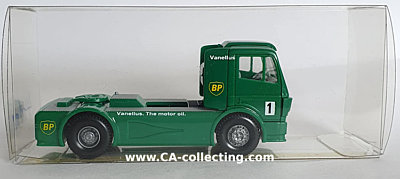 WIKING 441 - MERCEDES RENNTRUCK. In Verpackung. 1:87....