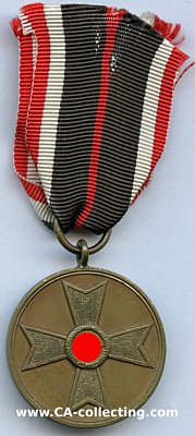 KRIEGSVERDIENSTMEDAILLE 1939. Buntmetall 32mm am...