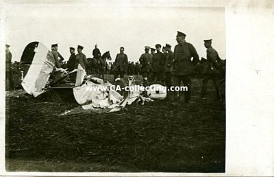 PHOTO 9x14cm: Deutsche Soldaten vor englischem...