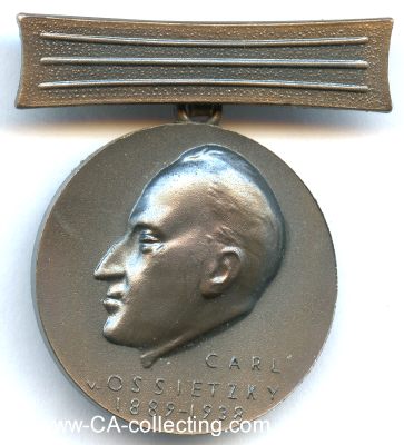 FRIEDENSRAT DER DDR. Carl-von-Ossietzky-Medaille. Bronze....