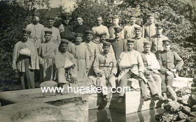 PHOTO 9x13cm: Gruppe verwundeter Soldaten. 1915 gelaufen.