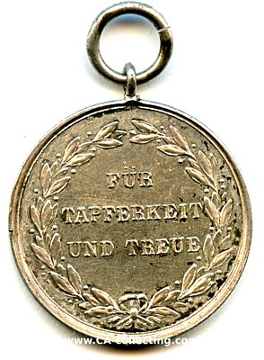 Photo 2 : SILBERNE MILITÄR-VERDIENSTMEDAILLE 'FÜR...