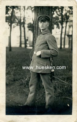 PHOTO 14x9cm: Feldgrauer Soldat aus dem...